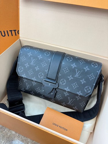 Louis vuitton black - vuitton,